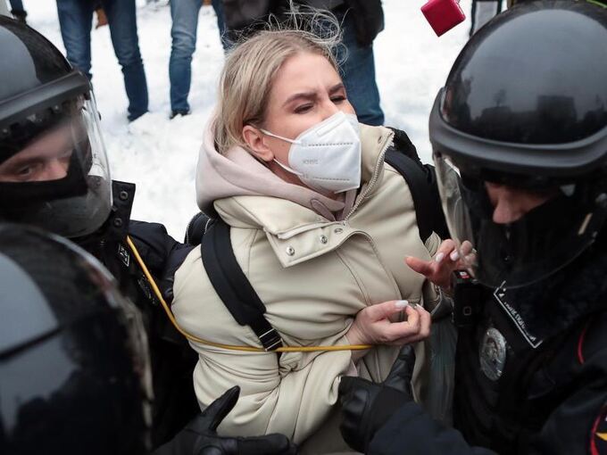 Festnahme einer Nawalny-Mitarbeiterin