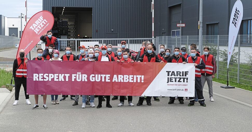 Protestaktion der Dräxlmaier-Mitarbeiter in Sachsenheim. Foto: IG Metall/p