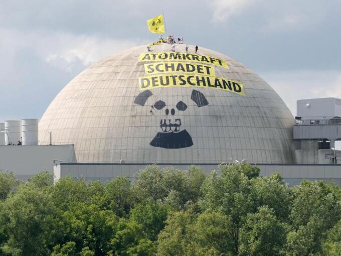 Spektakuläre Greenpeace-Aktionen in Deutschland