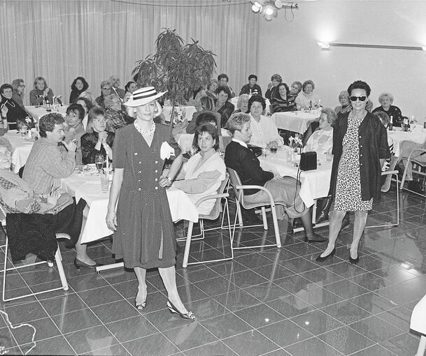 Das Ludwigsburger Geschäft „Modetreff“ bot mehrfach Modeschauen im Krauthof. Archivbild: Richard Zeller