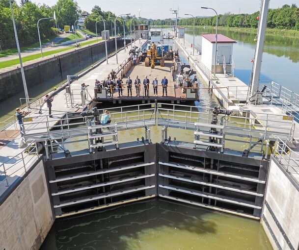 Die Politprominenz wurde als Erstes durch die Kammer geschleust.Foto: Holm Wolschendorf