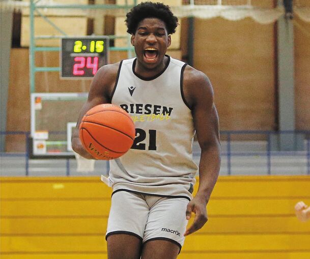 Emmanuel Ugbo. Foto: Baumann