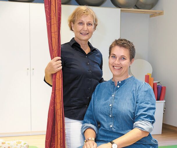 Irmfriede Pilz-Buob und Fabienne Ziller (rechts) haben sich mit dem Justine-Hebammenzentrum in der Leonberger Straße einen Traum erfüllt.Foto: Andreas Becker