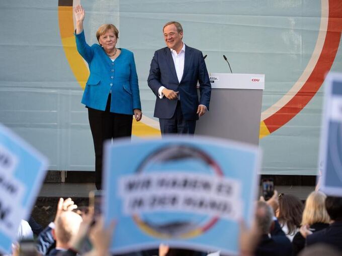 Wahlkampf CDU - Merkel und Laschet