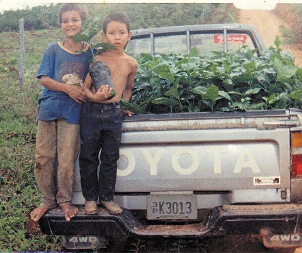 Jairo Hernandez Romero hat schon als Kind in der Plantage seiner Eltern Kaffee gepflanzt.