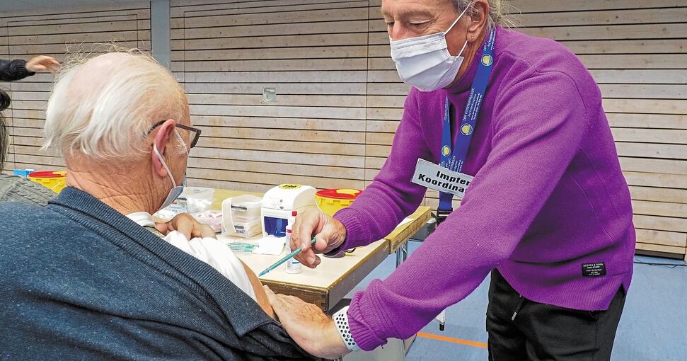 In den kommenden Wochen sollen die Impfangebote des Landkreises deutlich erweitert werden. Foto: Holm Wolschendorf