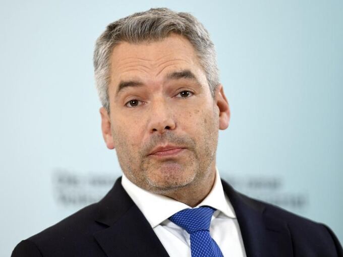 Nehammer ist neuer Bundeskanzler von Österreich