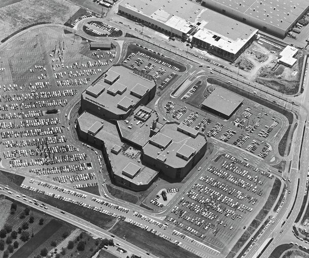 Das Breuningerland Anfang der 70er Jahre aus der Luft. Archivfoto: Breuninger/Stadtarchiv Ludwigsburg