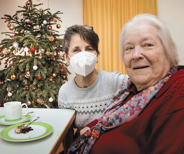 Renate Lorenz wird sich auch heute, am Heiligen Abend, um die Bewohnerinnen und Bewohner des Kleeblattheims in Großbottwar kümmern. Foto: Ramona Theiss