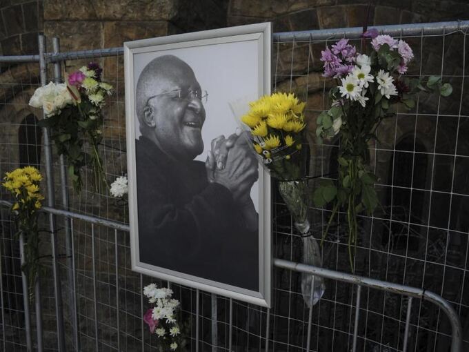 Desmond Tutu Desmond Tutu