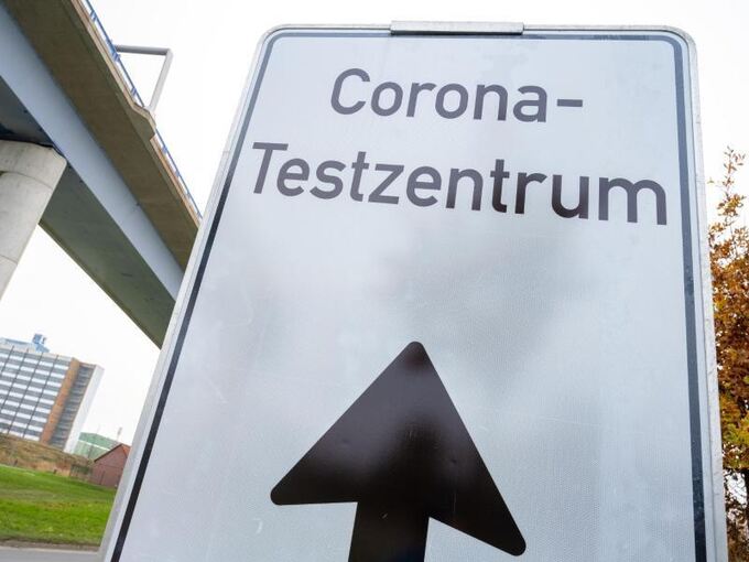 Corona-Testzenturm
