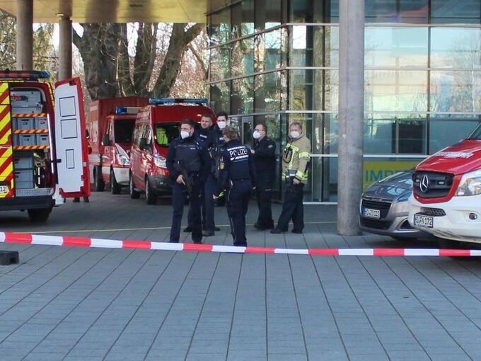 Amokläufer erschießt in Heidelberg einen Menschen, drei Verletzte