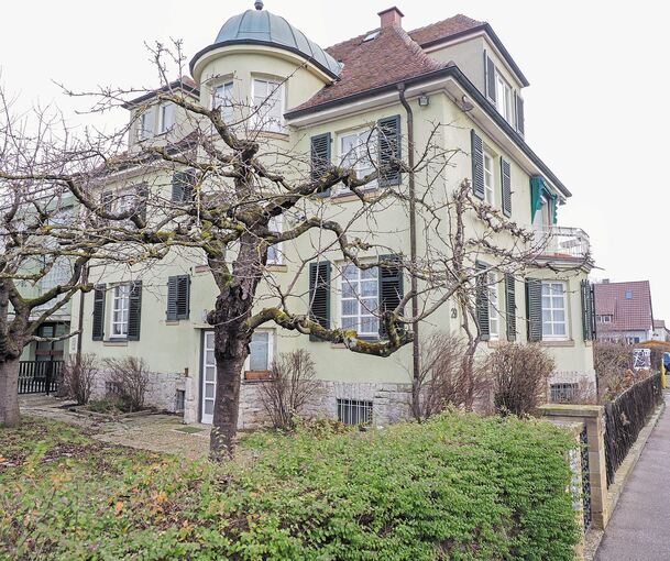 Griesinger-Villa an der Gartenstraße in Markgröningen: Hier ist Baden-Württembergs erste Ministerin als Annemarie Roemer aufgewachsen. Später lebte sie mit ihrem Mann Heinz Griesinger in dem Haus. Foto: Holm Wolschendorf