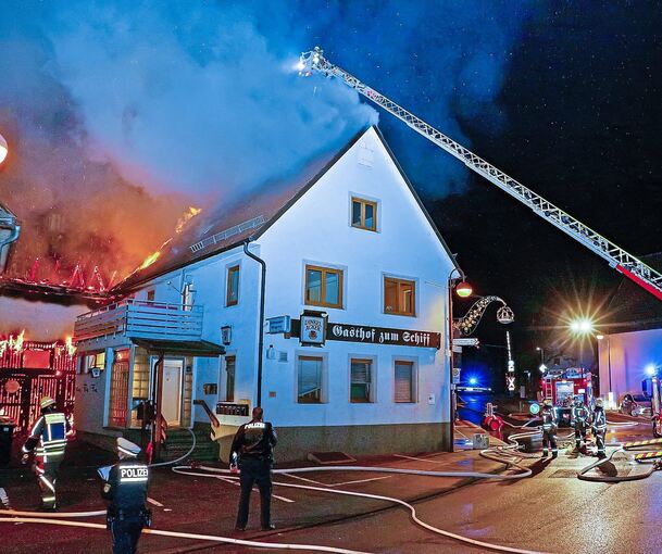 Feuer in Hemmingen. Foto: Karsten Schmalz