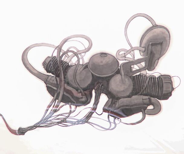 Da geht’s hoch her: Stefan Rohrer zeigt in seiner Kornwestheimer Ausstellung mal etwas andere Skulpturen und Zeichnungen. Eine Vespa schlingt sich grotesk um eine Straßenlaterne und die Einzelteile des Porsche machen sich selbstständig. Fotos: Ramona