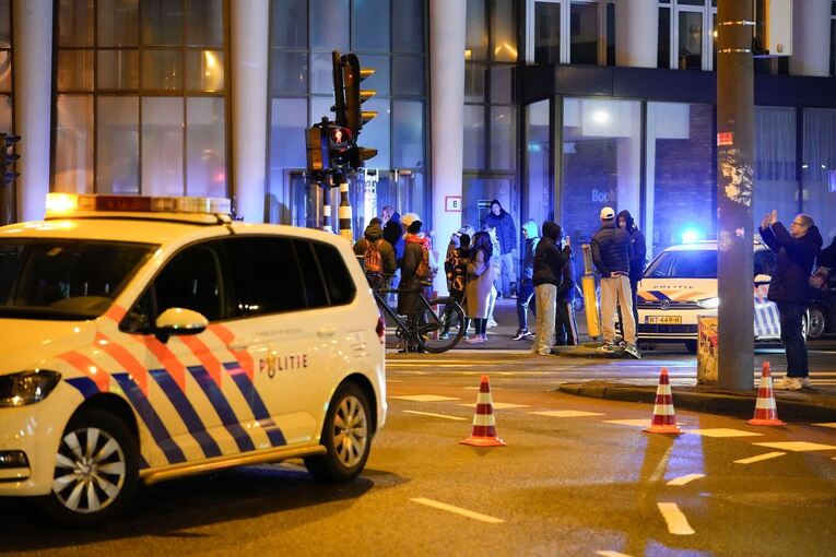 Polizeieinsatz in Amsterdam wegen Geiselnahme
