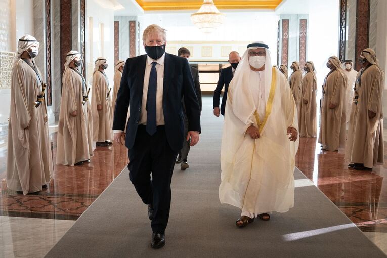 Boris Johnson und Scheich bin Zayed