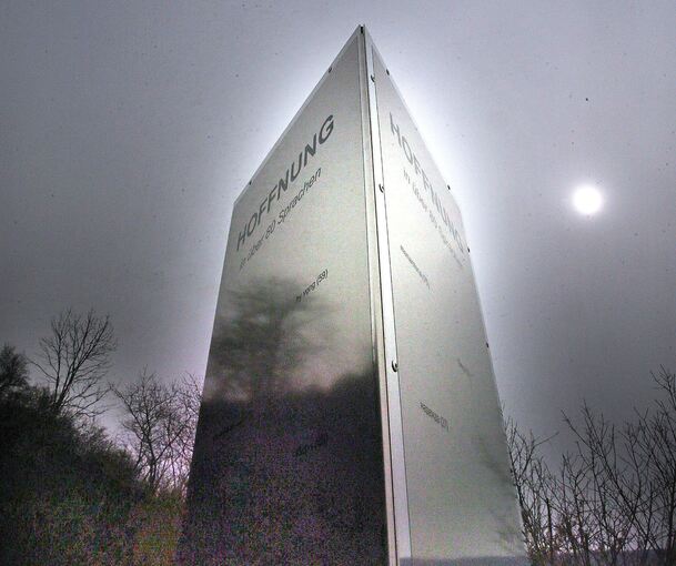 Der Monolith in den Hessigheimer Felsengärten. Foto: Alfred Drossel