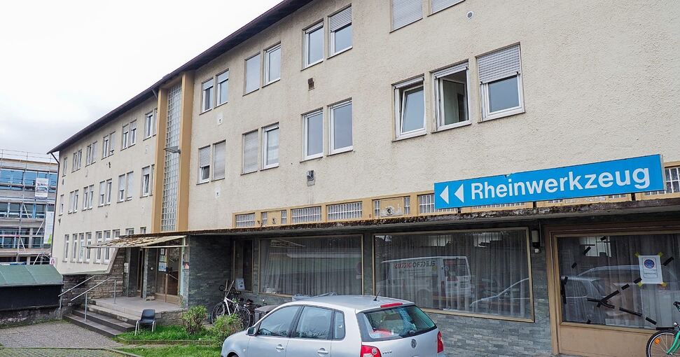 Das Vereinsgebäude an der Gerlinger Straße stößt an seine Grenzen. Der Neubau soll fast gegenüber entstehen. Foto: Holm Wolschendorf