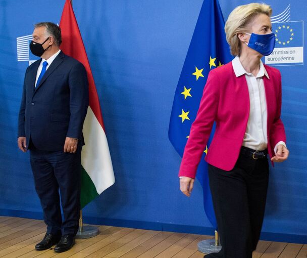 Viktor Orban und Ursula von der Leyen