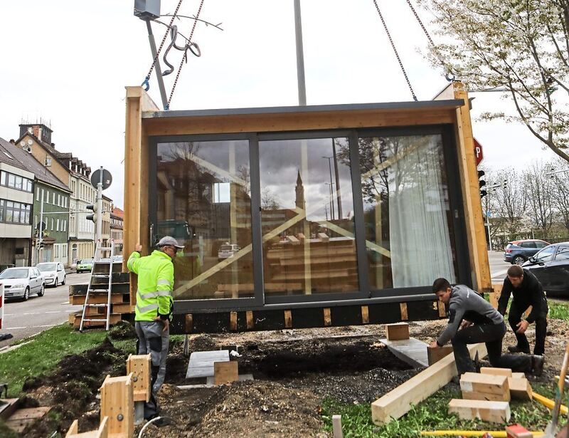 350_0008_3041182_06_04_22Theiss_20