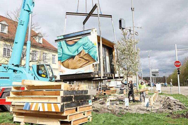 350_0008_3041192_06_04_22Theiss_28