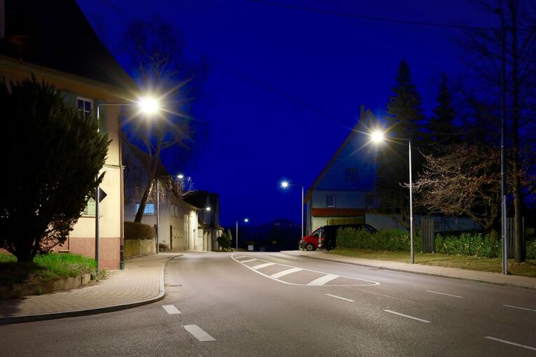 Straßenbeleuchtung in Heiningen