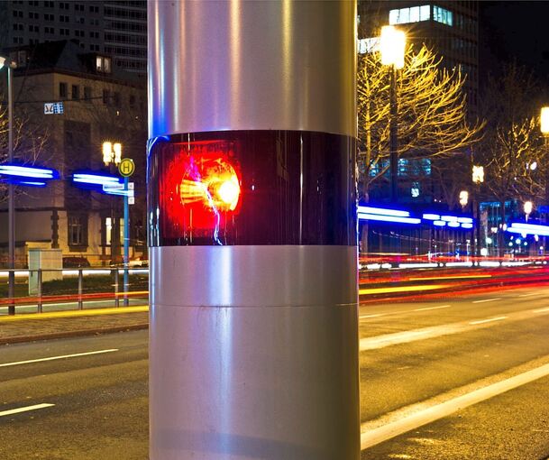 Mehr Kontrollen für die Schwieberdinger Straße fordert der Bürgerverein Weststadt und Pflugfelden.