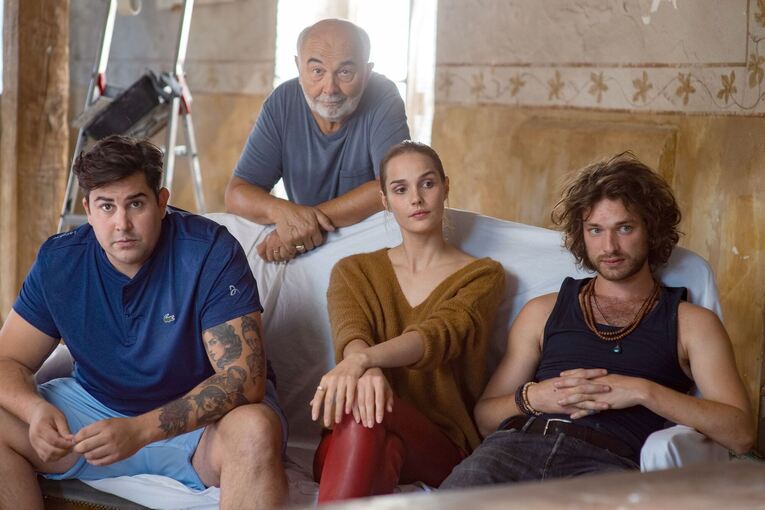 "Meine schrecklich verwöhnte Familie" "Meine schrecklich verwöhnte Familie"