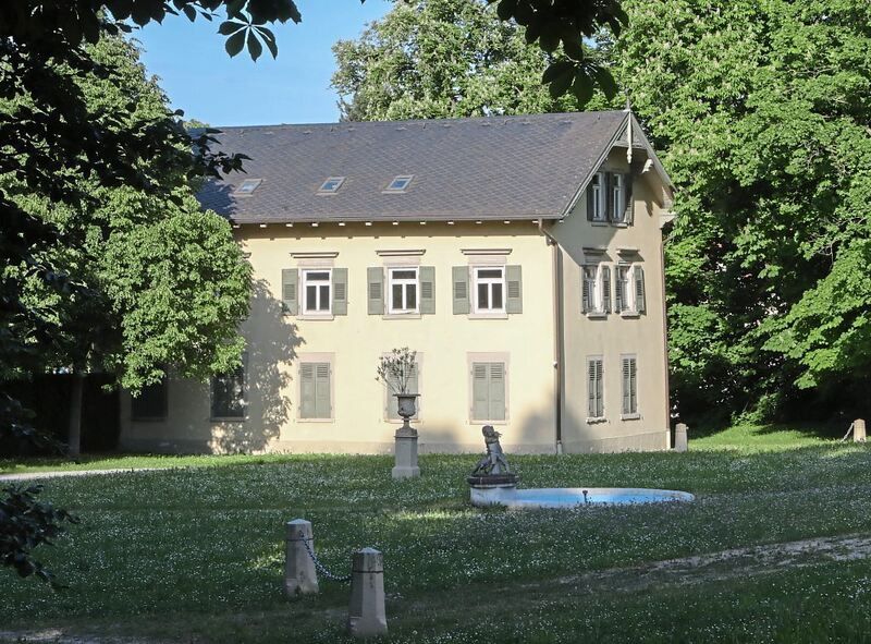 350_0008_3098975_18_05_22Theiss_179