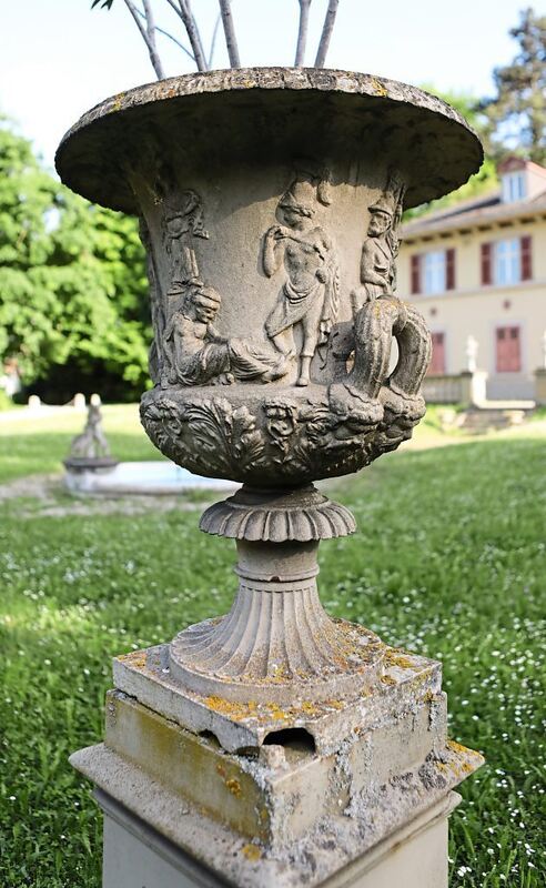 350_0008_3098945_18_05_22Theiss_150