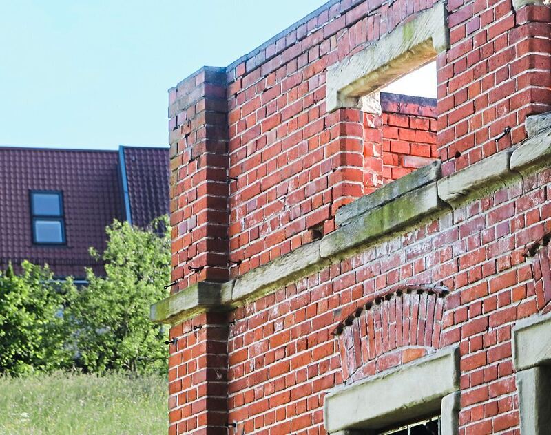 350_0008_3098974_18_05_22Theiss_177