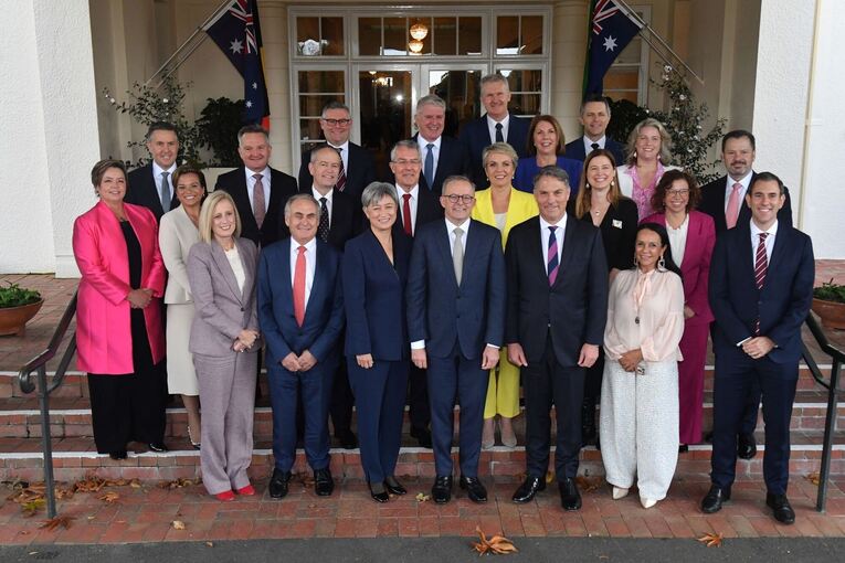 Kabinett von Premier Albanese Kabinett von Premier Albanese