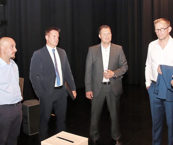 Bernd Rothmann, Sven Haumacher, Matthias Beck und Uwe Skrzypek (von links). Foto: Albert Arning