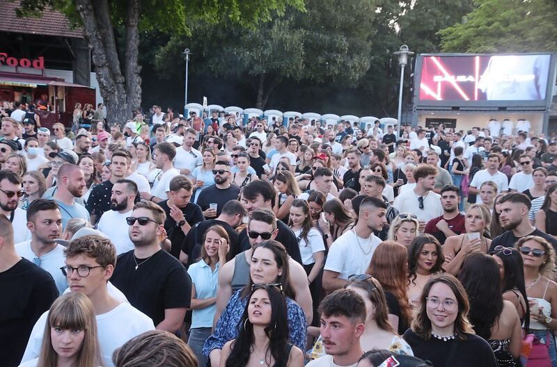 350_0008_3148209_rk_rap_24