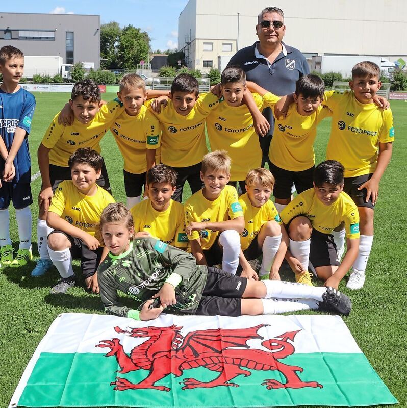 350_0008_3165615_09_07_22Theiss_24