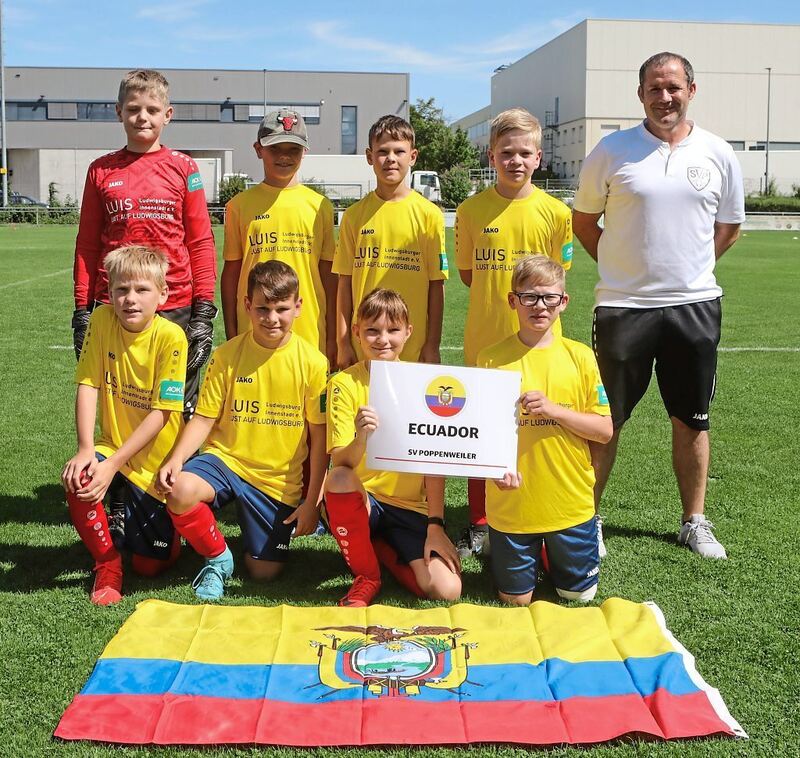 350_0008_3165621_09_07_22Theiss_18