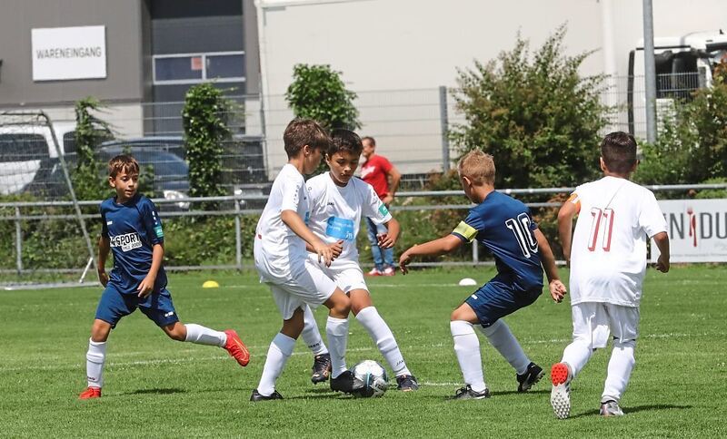 350_0008_3165554_09_07_22Theiss_72