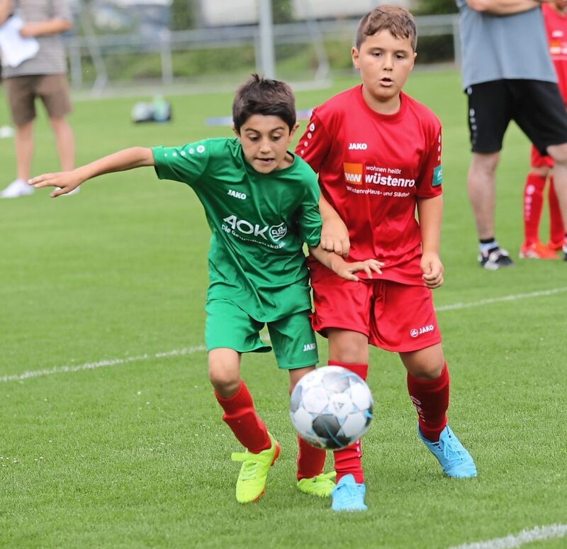 350_0008_3165575_09_07_22Theiss_60