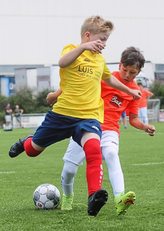 350_0008_3165577_09_07_22Theiss_62