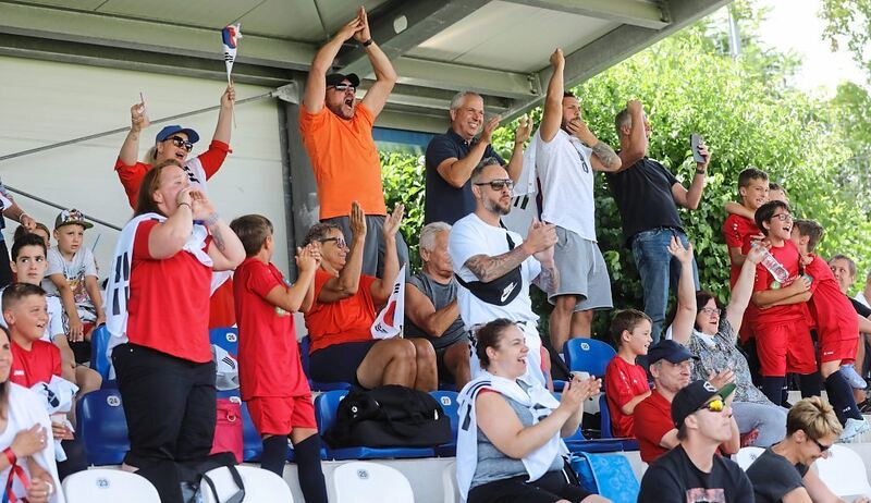 350_0008_3165580_09_07_22Theiss_68