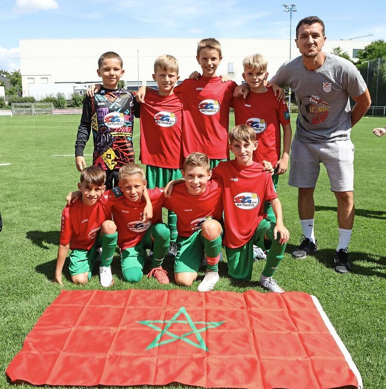 350_0008_3165590_09_07_22Theiss_43