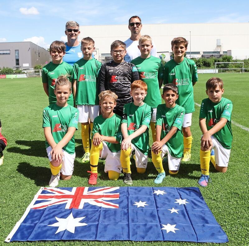 350_0008_3165604_09_07_22Theiss_31