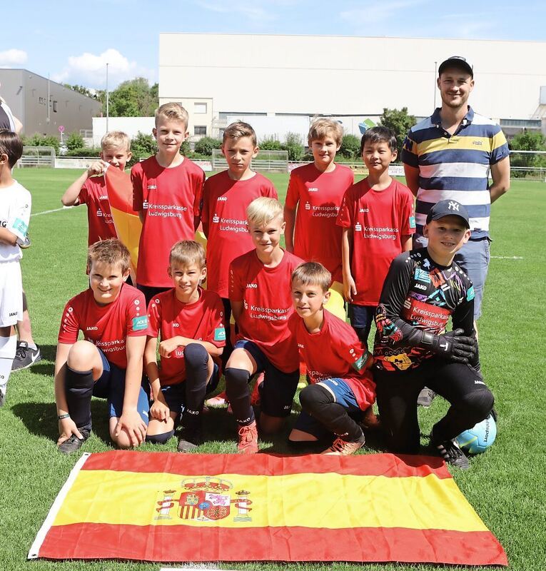 350_0008_3165608_09_07_22Theiss_35