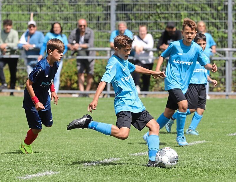 350_0008_3166776_10_07_2022Theiss_46