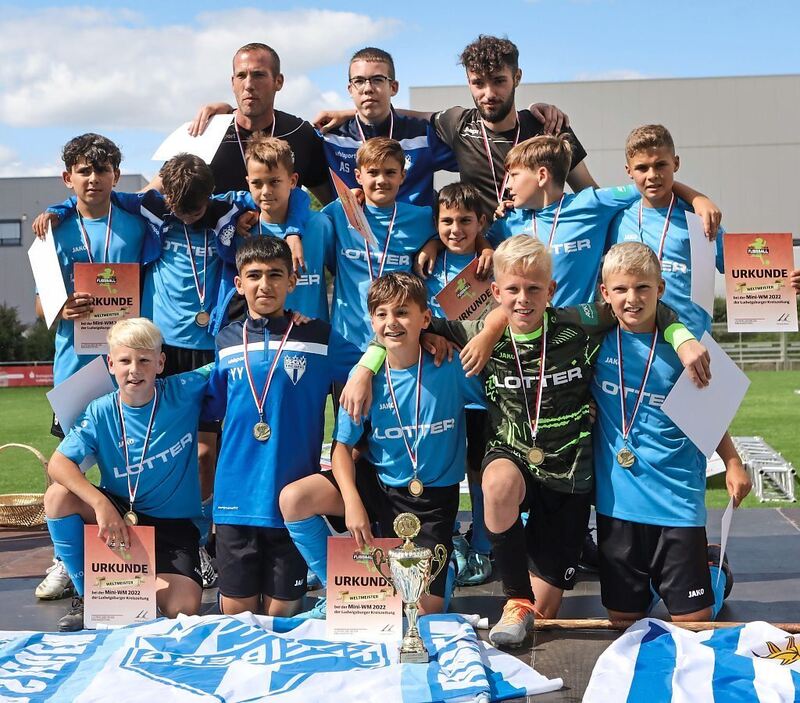 350_0008_3166765_10_07_2022Theiss_76