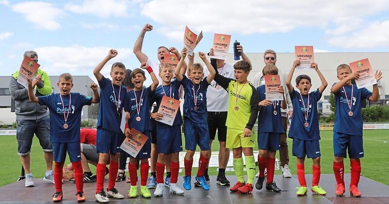 350_0008_3166762_10_07_2022Theiss_73