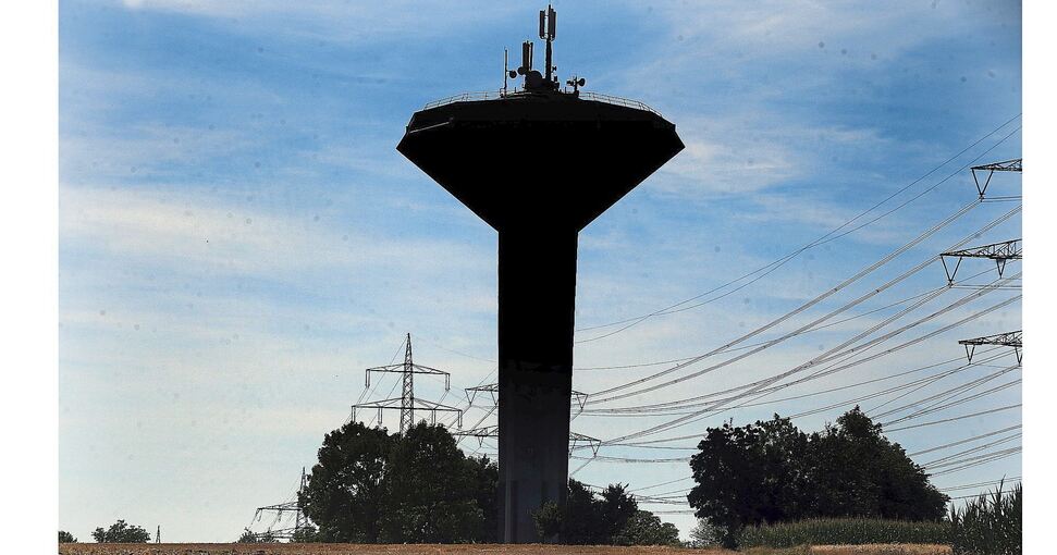 Im Bereich des Markgröninger Wasserturms soll das Smartphone der getöteten Tabitha E. zuletzt eingeloggt gewesen sein. Foto: Alfred Drossel