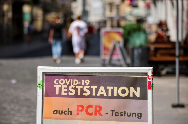 PCR-Teststation in Halle