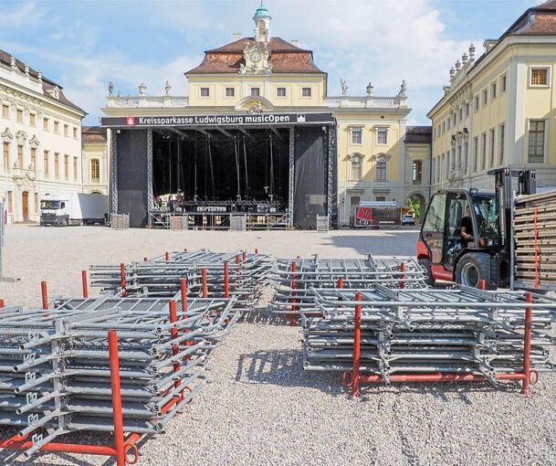 Bühne frei: In den nächsten Tagen sind unter anderem Revolverheld und Dropkick Murphys zu Gast. Fotos: Holm Wolschendorf, Tim Kramer/p, privat